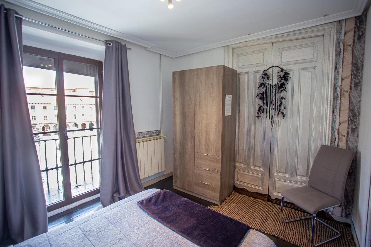 Bohemia Plaza Mayor Ii- Séjour chez l'habitant *